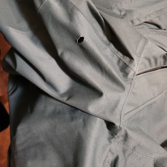 RIDE snowboard jacket - Picture 2 of 2